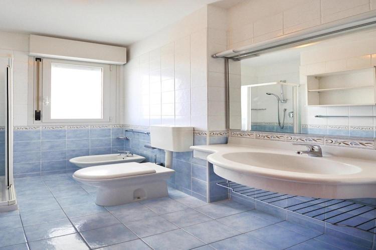Apartment In Bibione Spiaggia Near The Beach Екстериор снимка